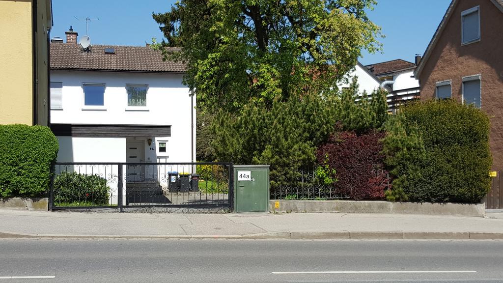 Ferienwohnung Landsberg Am Lech Exterior photo